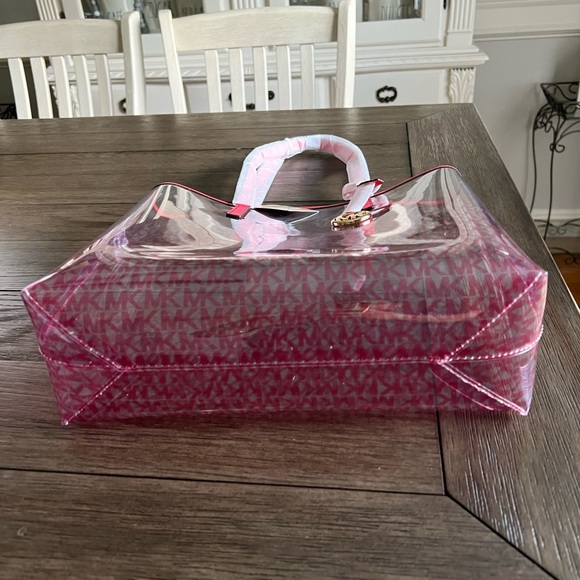MICHAEL  KORS CLEAR TOTE - Picture 13 of 17